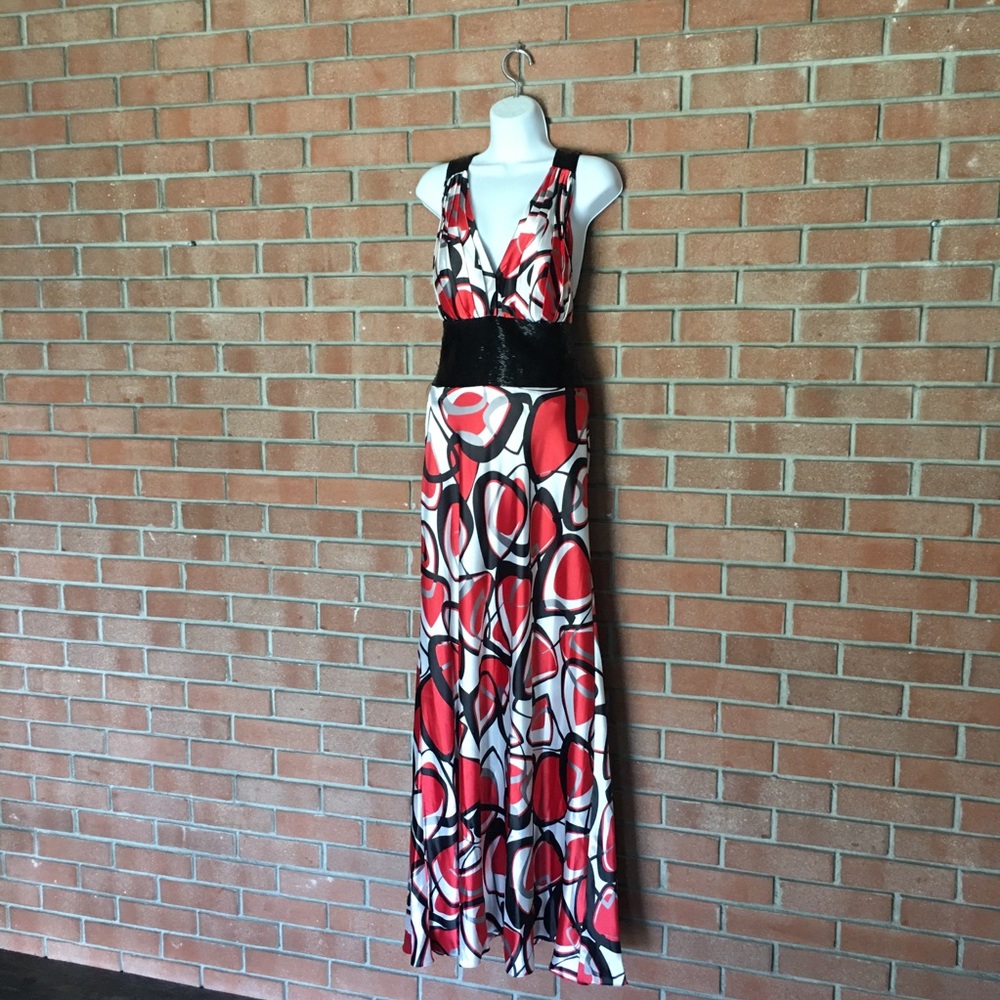 Women’s/junior gown/formal-worn once